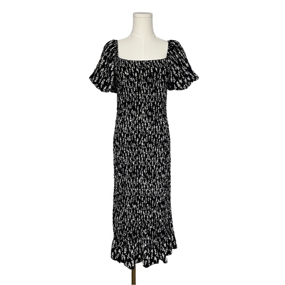 Trixxi Dresses & Skirts - Trixxi Black and White Floral Dress Size M